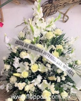 ARREGLO FLORAL PARA CONDOLENCIAS