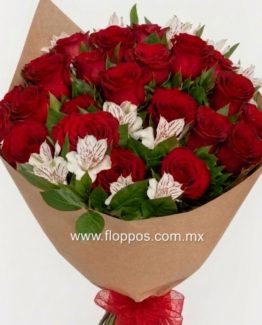 RAMO 24 ROSAS  ROJAS