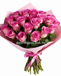 RAMO CON 24 ROSAS FIUSHA